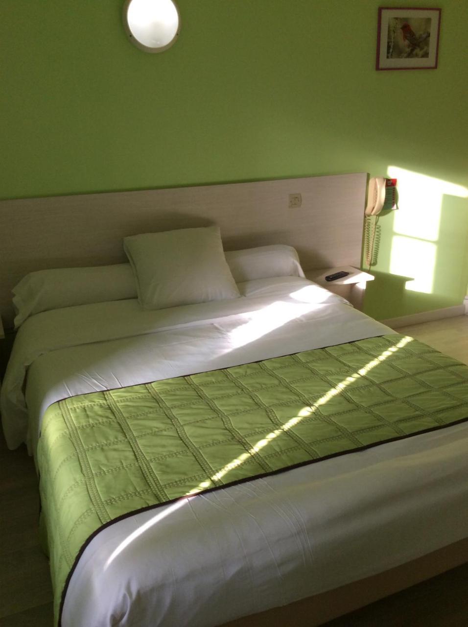 Hotel Bressan Du Xx° Siecle Bourg-en-Bresse Dış mekan fotoğraf