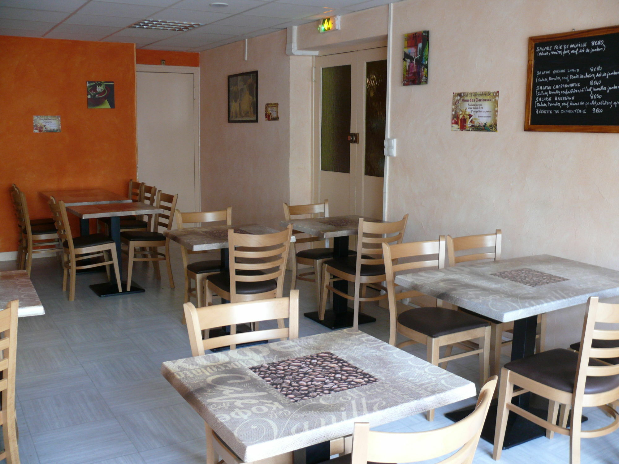 Hotel Bressan Du Xx° Siecle Bourg-en-Bresse Dış mekan fotoğraf